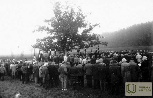 66LatviešuleģionāruBrāļukapipieRoznēnuozola20.jpg