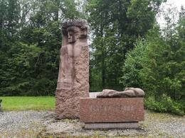Кладбище братьев Красной Армии в Море