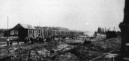 Küüditamisvagunid Stende raudteejaamas. 25.03.1949. / fotograaf Jānis Indriks / Allikas: Riiklik Entsüklopeedia.