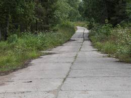 Betoonist juurdepääsutee Mārcienest Gaiziņkalnsi Bērzaunise kaudu. Allikas: Gita Memmēna, Vidzeme Turismiliit