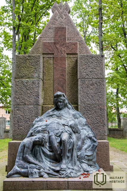 Lejaskapseta_Cesis_GitaM_L6.jpg
