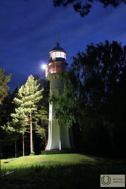 Mersraga_lighthouse.jpg
