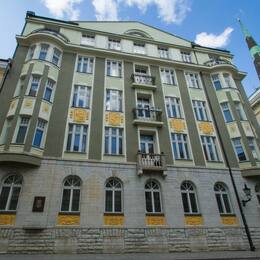 KGB9