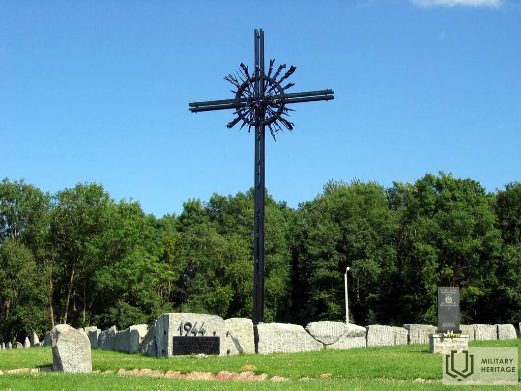 Sinimägede lahinguvälja memoriaal