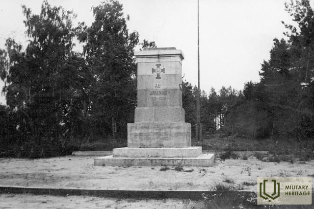 ERMFk2813_139_1.jpg