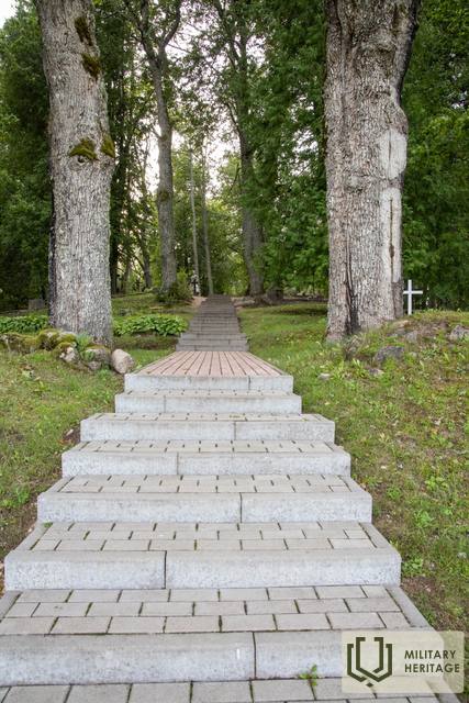 KalpakakapsVisagalakapos_GitaM_M12.jpg