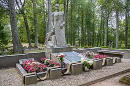 Visagala-Friedhof. Die letzte Ruhestätte von Oberst Oskars Kalpaks. Quelle: Gita Memmēna, Tourismusverband Vidzeme