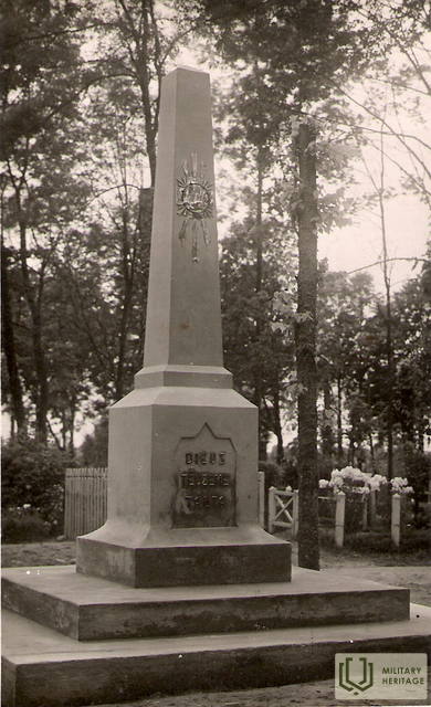 2597f.jpg