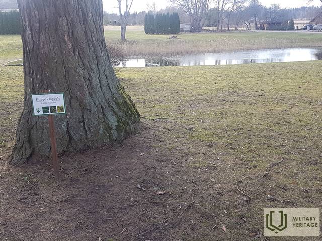 lapegle04211.jpg