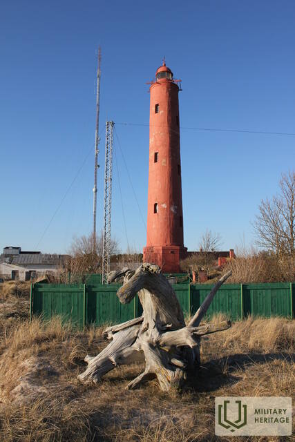 030.jpg