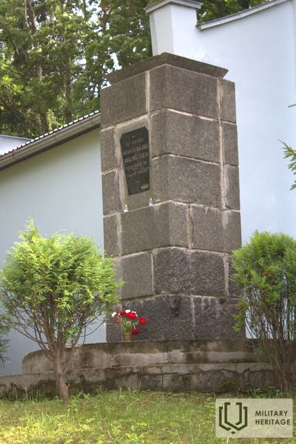 O-Kalpaka-pirmajai-kaujai-veltīts-piemineklis-Lielaucē.jpg