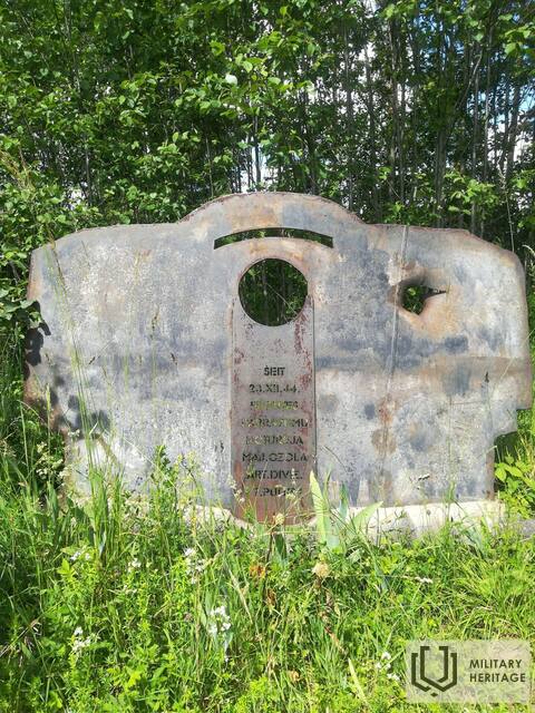 A9_artilēristamOzolam.jpg