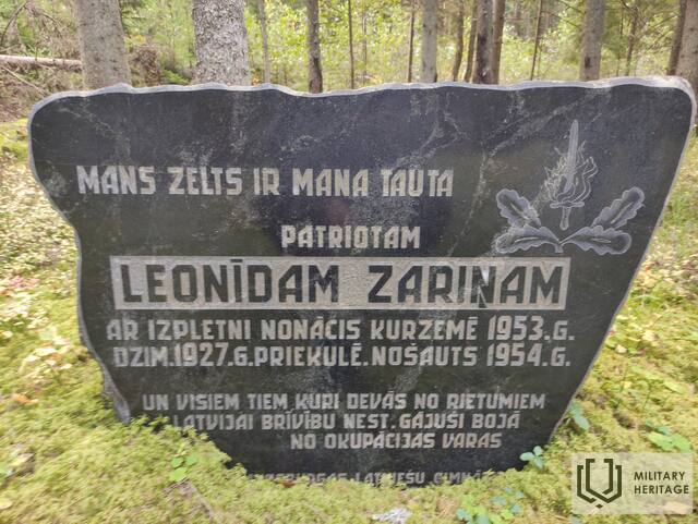 LeonīdamZariņam.jpg