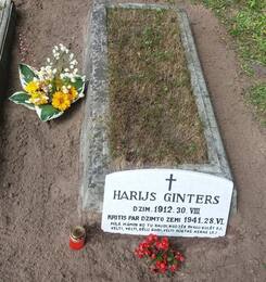 Rahvuspartisani Harry Gunteri hauakivi. 2016. Foto: G. Kulmane.