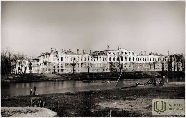 12_Jelgavas-pils_pēc-WWII.jpg