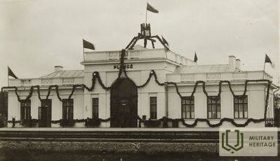Plunges_gelezinkelio_stotis_istorine1.jpg