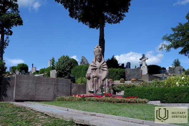Paminklas_Pieta--1-.jpg