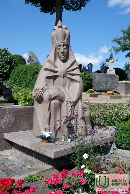 Paminklas_Pieta--2-.jpg