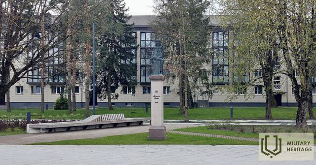 Nepriklausomybės-aikštė-Panevėžyje1.jpg