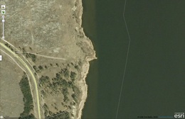 U-Boot-Pier in Alksnynė. Orthofoto. 2009–2010. Quelle: maps.lt (UAB „Hnit-Baltic“), Online-Zugriff: https://old.maps.lt/map/.