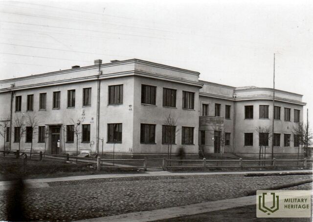 Utenos-kultūros--šaulių--namai-apie-1947.jpeg