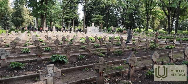 Žuvusių-Lietuvos-savanorių-kapai-Panevėžyje3.jpg