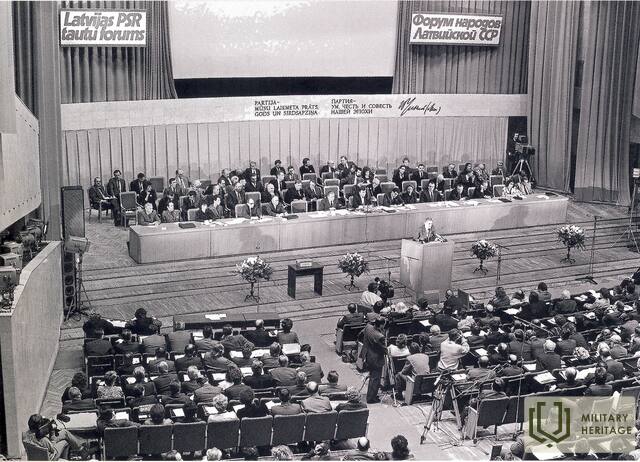 7_LPSR-tautu-forums_10121988.jpg