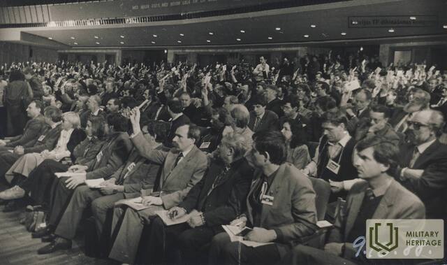 7_LTF-dibināšanas-kongress_09101988_1.jpg