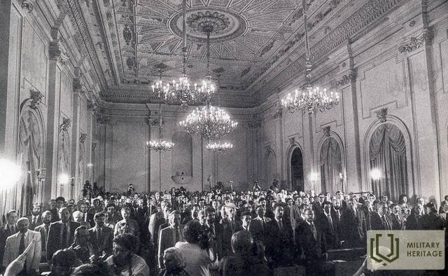 11_Saeima_04051990_1.jpg
