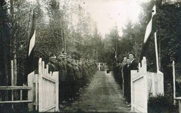 Finnish soldiers' cemetery in Beja (around 1930). Source: https://lv.wikipedia.org/wiki/Bejas_kauja