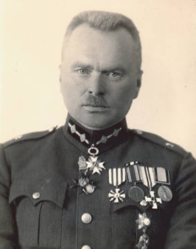 Vilis Spandegs (1890-1941) Source: lv.wikipedia.org/