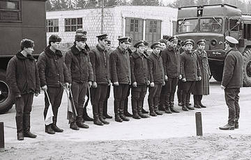 Briefing before leaving for the rocket launch. Source: From a private collection. Submitted by: Madona Museum of Local Lore and Art