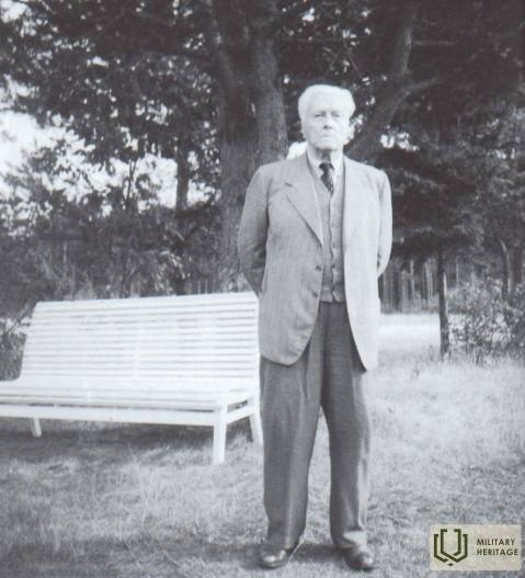 JānisBalodisSaulkrastos1959gadaseptembrīVCaun.jpg