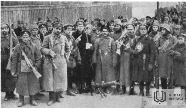 Atsevišķās latviešu brigādes karavīri 1919. gada pavasarī. Avots: https://www.wiseacres.org.uk/baltic/pix/Balodis-Brigade.jpg