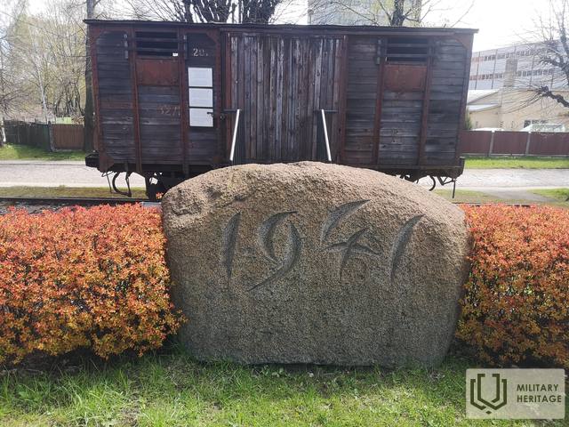 1941. gada deportāciju vagons Torņkalna stacijā. Foto autors: Edgars Ražinskis. 2021.