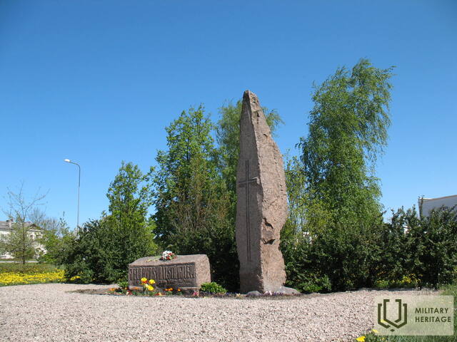 7_piemineklis-Jelgavas-aizstāvjiem_1.jpg